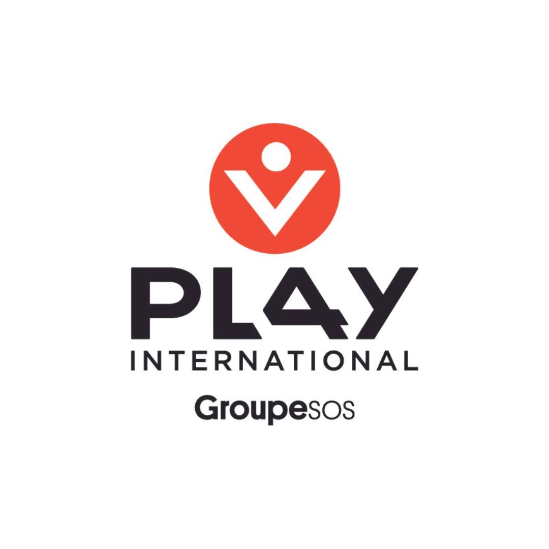 Logo PLAY International